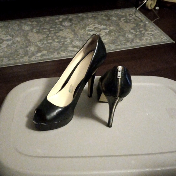 Enzo Angiolini black leather peep toe platform shoes - Picture 1 of 6